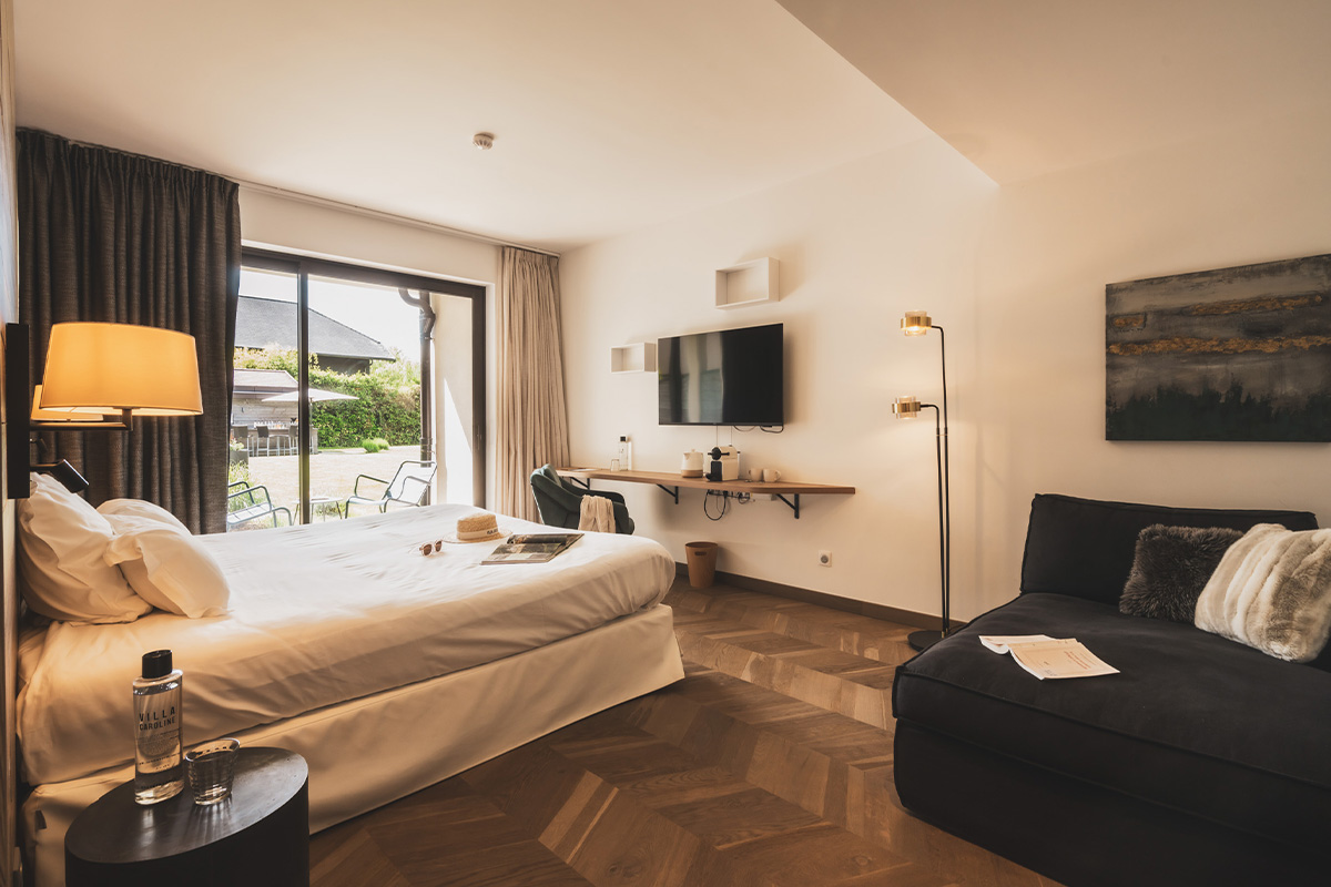 CHAMBRE DOUBLE - 2 PERSONNES - VUE JARDIN